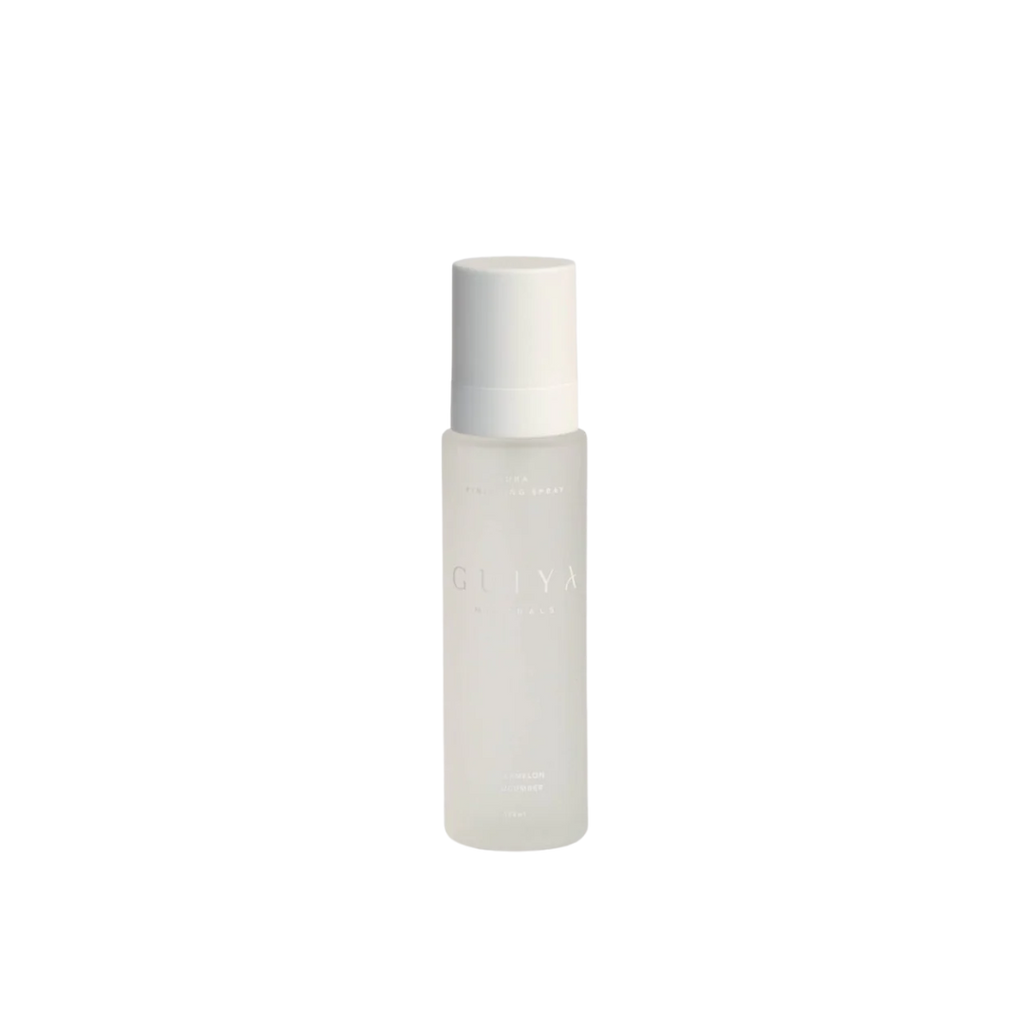 Guiya Aura Finishing Spray